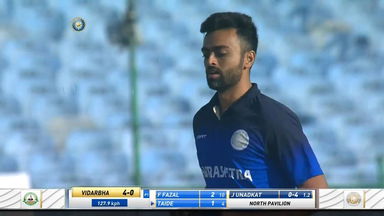 Vijay Hazare Trophy 2021-22, QF3, Saurashtra v Vidarbha: Fall of wickets