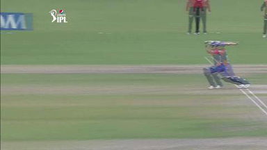 M32: DD vs SRH –  Quinton de Kock Wicket