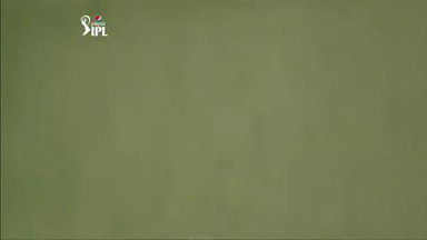 M40: KKR vs MI –  Robin Uthappa Six
