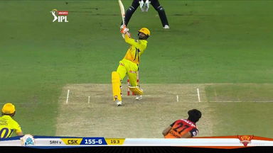M29: SRH vs CSK – Ravindra Jadeja Six