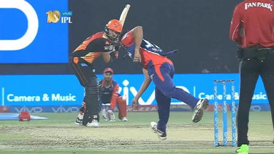 Mr. Stylish - Yuvraj Singh’s 4 straight as an arrow