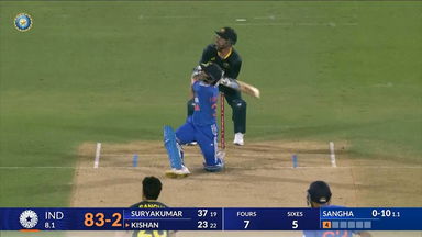 IND vs AUS 2023-24, 1ST T20I: Ishan Kishan Six