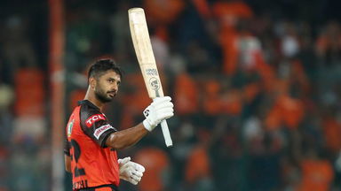 Rahul Tripathi bosses the chase with a brilliant 74*(48)