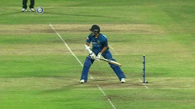 1ST T20I: IND vs SL – Milinda Siriwardana Six
