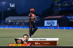 M28: RR vs SRH – Kedar Jadhav Wicket