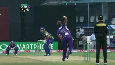 M6: COB vs HOB –  Justin Ontong Wicket