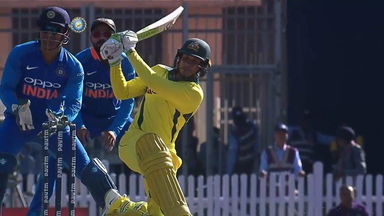 IND vs AUS 2019, 3rd ODI: Usman Khawaja Six