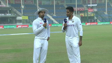 On the mic with Mumbai Boys Shreyas & SKY