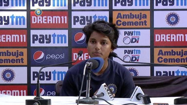 I get confidence from Mithali Raj: Punam Raut
