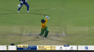 IND vs SA 2022, 1ST T20I: Rassie van der Dussen Six