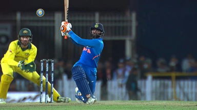 IND vs AUS 2019, 3rd ODI: Ravindra Jadeja Six