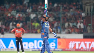 Stunning counter-attack: Pooran's whirlwind 70(26)