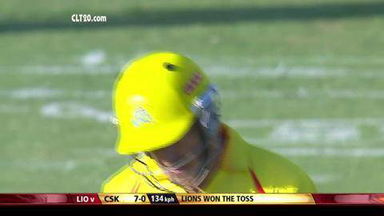 M7: CSK vs LIO – Francois du Plessis six