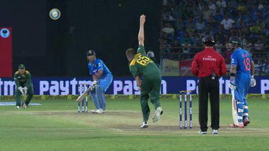 3RD ODI: IND vs SA – MS Dhoni Wicket
