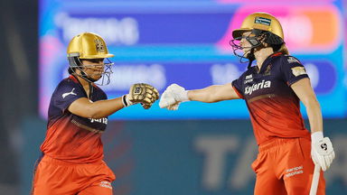 4 x 3: Richa, Perry go after Sisodia