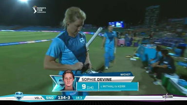 M03: Supernovas vs Velocity – Sophie Devine Wicket