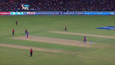 M56: DD vs RCB – Sam Billings Wicket