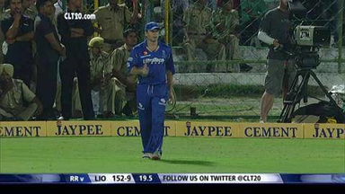 M9: RR vs LIO –  Dwaine Pretorius c Hodge b Faulkner