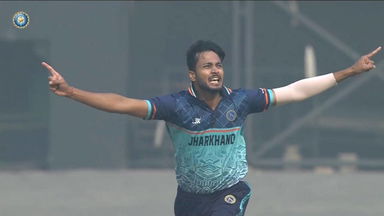 Vijay Hazare Trophy 2025-26, Jharkhand vs Tamil Nadu: Shubham Singh's excellent spell of 4/53