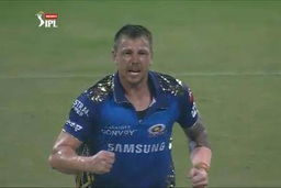 The two new signings strike early for Mumbai Indians
