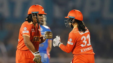 6,4,4: Simran Shaikh, Tanuja Kanwer keep GG in hunt