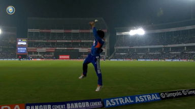 Almost! Rinku Singh nearly pulls off a blinder