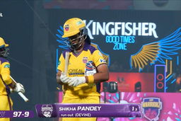 Wicket: Match 14, Gujarat Giants vs UP Warriorz, WPL 2026: Shikha Pandey Wicket