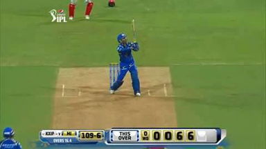 M7: MI vs KXIP – Harbhajan Singh Six