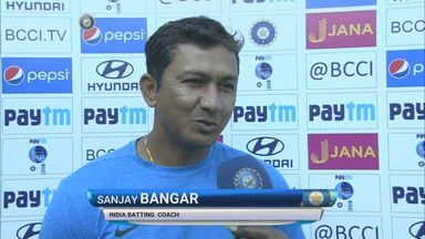 IND vs ENG 2016 - 2nd Test, day 2 : Sanjay Bangar Interview