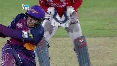 M53: RPS vs KXIP – Usman Khawaja Wicket