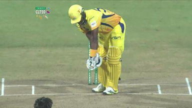 M23: KKR vs CSK –  Dwayne Smith Wicket