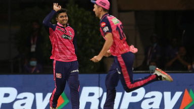 Riyan Parag's 2 ice-cool grabs at the boundary ropes