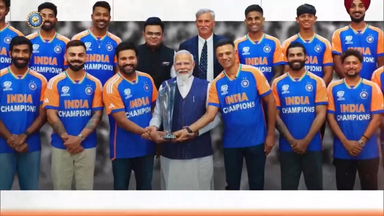 A special meet & greet: Hon. Prime Minister Shri Narendra Modiji welcomes victorious Team India