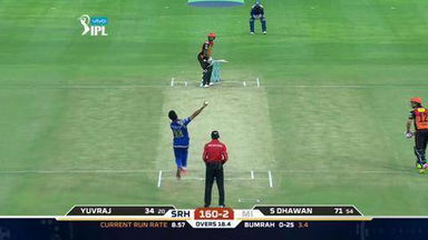 M37: MI vs SRH – Shikhar Dhawan Six