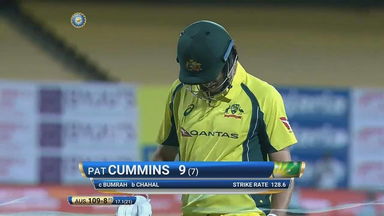IND vs AUS 2017, 1st ODI: Pat Cummins Wicket