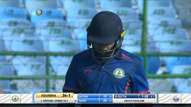 Atharva Taide's solid opening act of 51 (58)