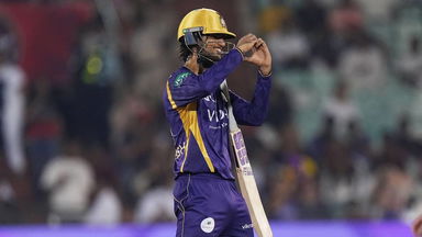 Angkrish Raghuvanshi oozes class with crafty 71(46)