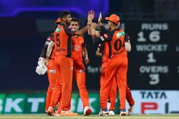 When Washington Sundar outwitted Evin Lewis