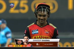 M33: DC vs SRH – Sandeep Sharma Wicket