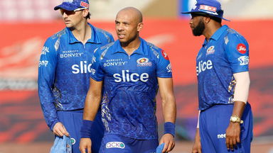 Tymal Mills picks 3/35 against Rajasthan Royals
