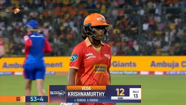 M10 - GG vs DC: Veda Krishnamurthy Wicket