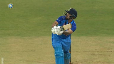 IND vs SL 2023, 1ST T20I: Ishan Kishan  Six
