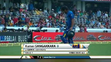 3RD ODI: IND vs SL – Kumar Sangakkara Wicket