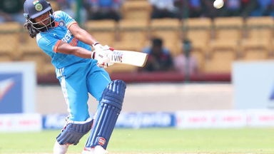 Timing, connection, distance! Hemalatha's towering sixes