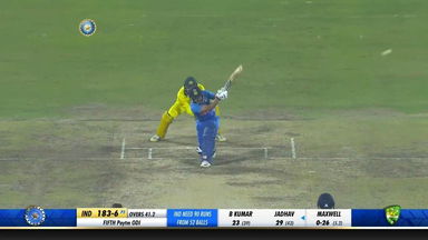 IND vs AUS 2019, 5th ODI: Kedar Jadhav Six