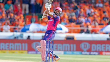 6,4,4: Buttler, Jaiswal attack early