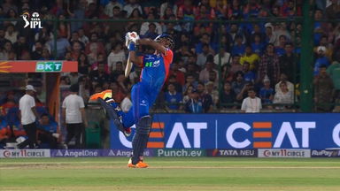 Abishek Porel's aggressive 42(23)