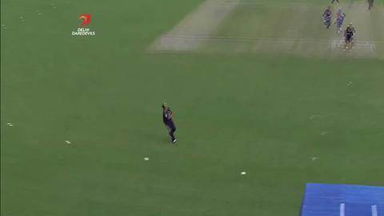 M28: DD vs KKR –  Dinesh Karthik Wicket