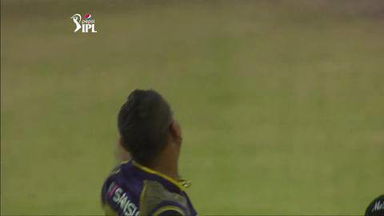 M1: MI vs KKR – Harbhajan Singh Wicket