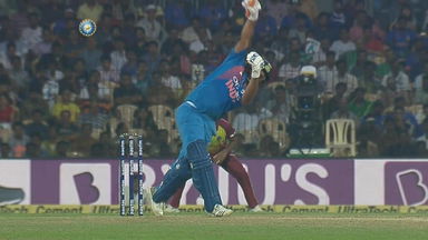 IND vs WI 2018, 3rd T20I: Rishabh Pant Six